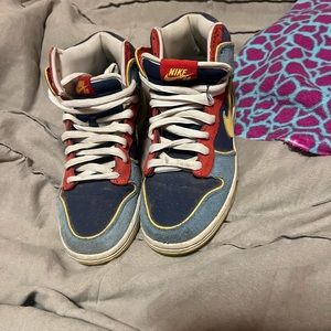 Nike high top